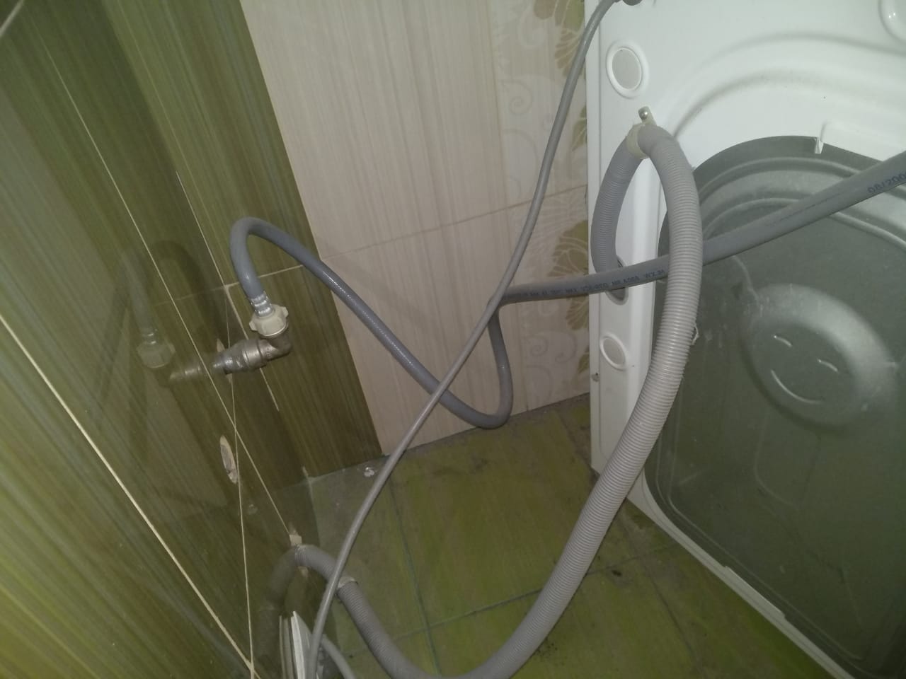 не правильная установка стиральной машины